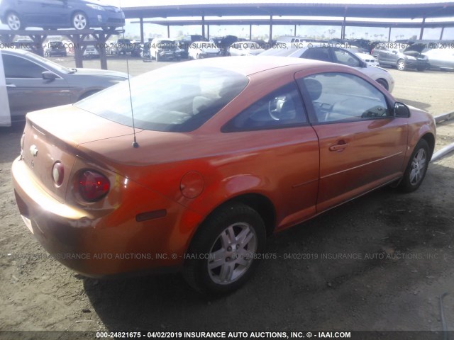 1G1AL15F267636927 - 2006 CHEVROLET COBALT LT ORANGE photo 4