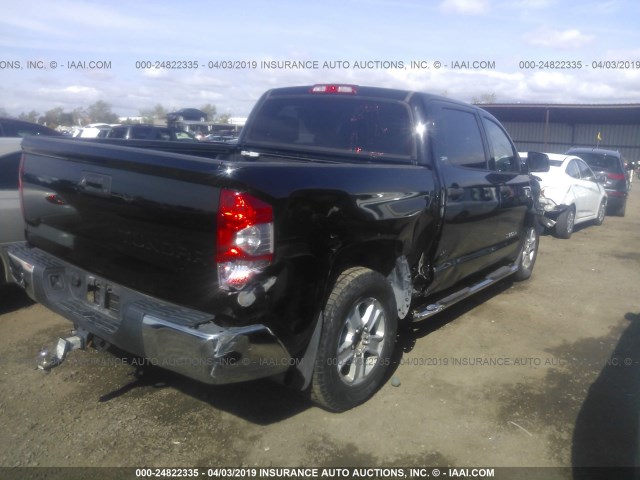 5TFEY5F17EX168857 - 2014 TOYOTA TUNDRA CREWMAX SR5 BLACK photo 4