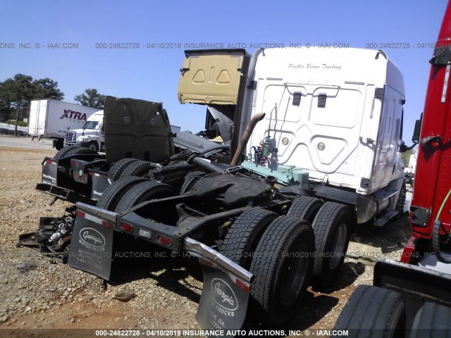 1FUJGLCK99LAL2077 - 2009 FREIGHTLINER CASCADIA 125  WHITE photo 4