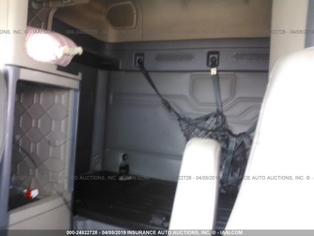 1FUJGLCK99LAL2077 - 2009 FREIGHTLINER CASCADIA 125  WHITE photo 7