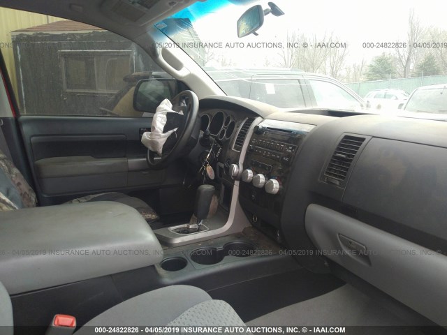 5TFUM5F11AX005896 - 2010 TOYOTA TUNDRA DOUBLE CAB SR5 RED photo 5