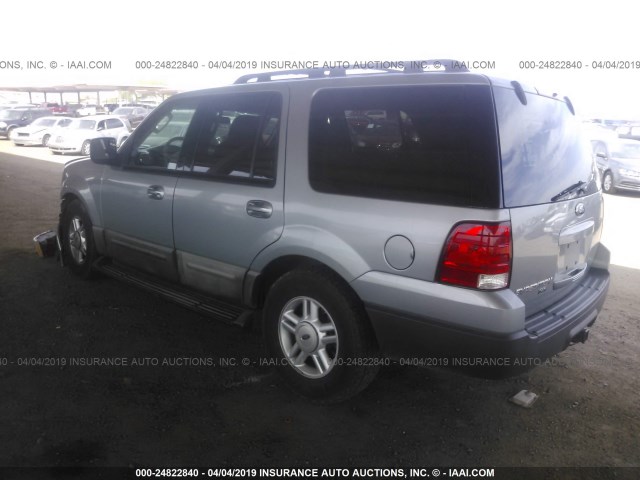 1FMPU15566LA29308 - 2006 FORD EXPEDITION XLT GRAY photo 3