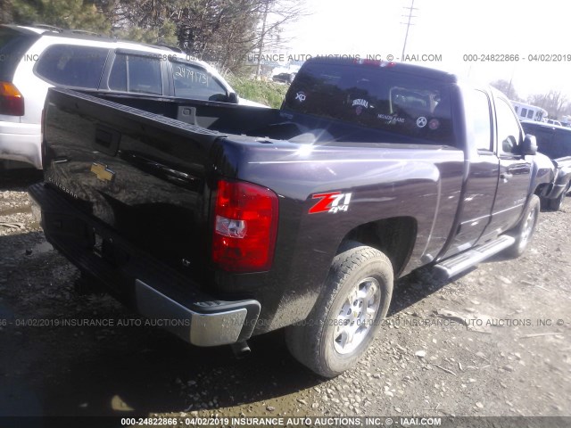 2GCEK29J091132586 - 2009 CHEVROLET SILVERADO K1500 LT PURPLE photo 4