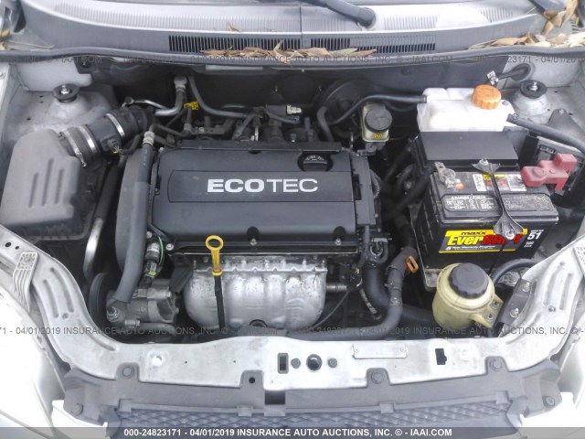 KL1TD5DE9BB152846 - 2011 CHEVROLET AVEO LS/LT SILVER photo 10