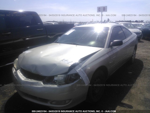 2T1CE22P52C007023 - 2002 TOYOTA CAMRY SOLARA SE SILVER photo 2