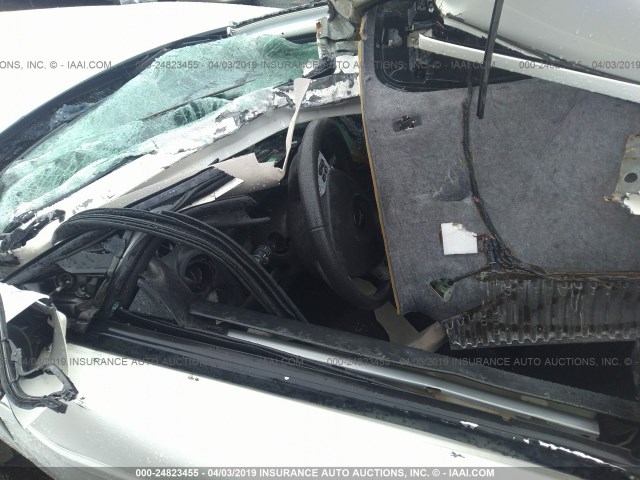 2G2WP552261278204 - 2006 PONTIAC GRAND PRIX 白色 照片 5