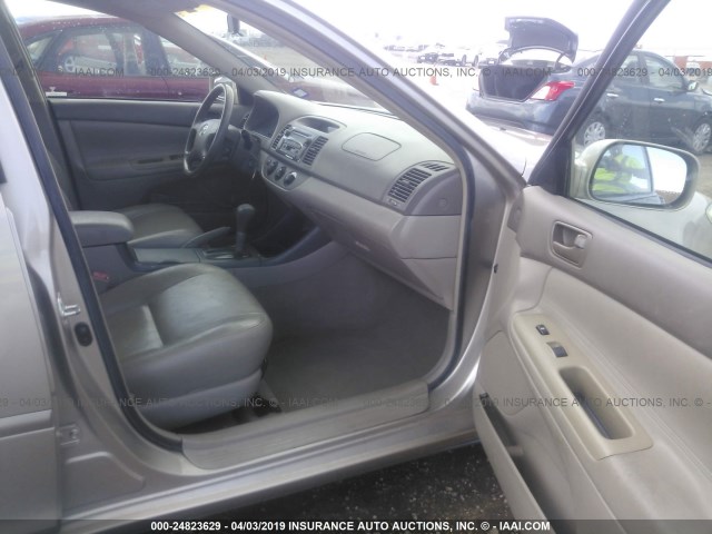 4T1BE32K84U914615 - 2004 TOYOTA CAMRY LE/XLE/SE BROWN photo 5