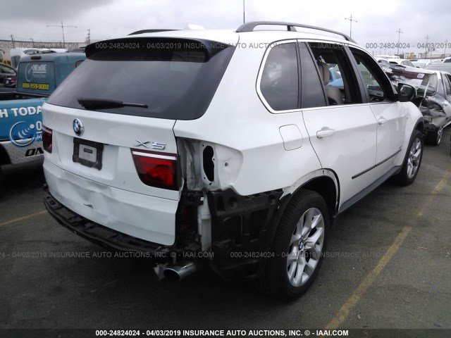 5UXZV4C53D0B11169 - 2013 BMW X5 XDRIVE35I أبيض صورة 4