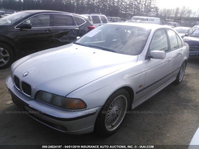 WBADM6344YGU27723 - 2000 BMW 528 I AUTOMATIC SILVER photo 2