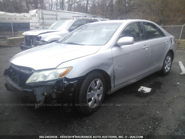 4T1BE46K59U281045 - 2009 TOYOTA CAMRY SE/LE/XLE SILVER photo 2