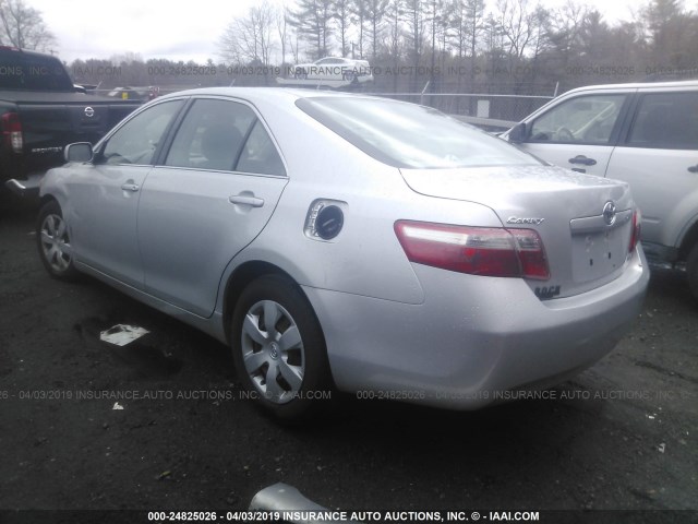 4T1BE46K59U281045 - 2009 TOYOTA CAMRY SE/LE/XLE SILVER photo 3