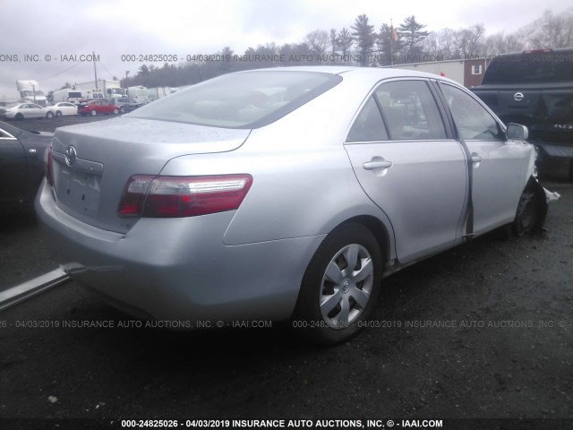 4T1BE46K59U281045 - 2009 TOYOTA CAMRY SE/LE/XLE SILVER photo 4