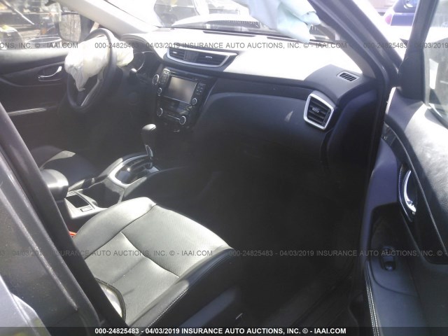 5N1AT2MVXFC899904 - 2015 NISSAN ROGUE S/SL/SV GRAY photo 5