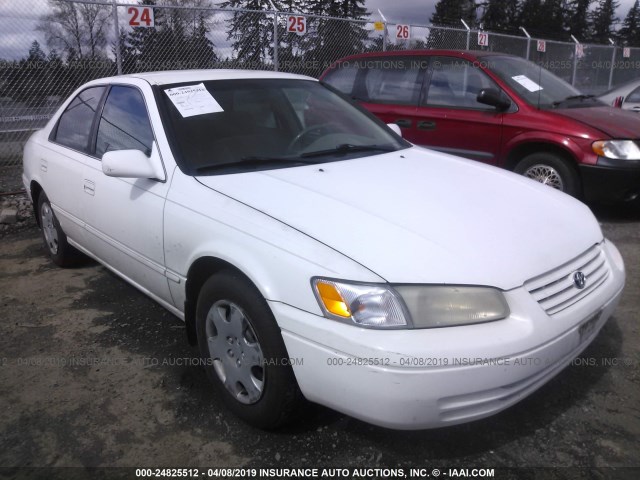 JT2BF22K1X0148517 - 1999 TOYOTA CAMRY LE/XLE Ақ фото 1