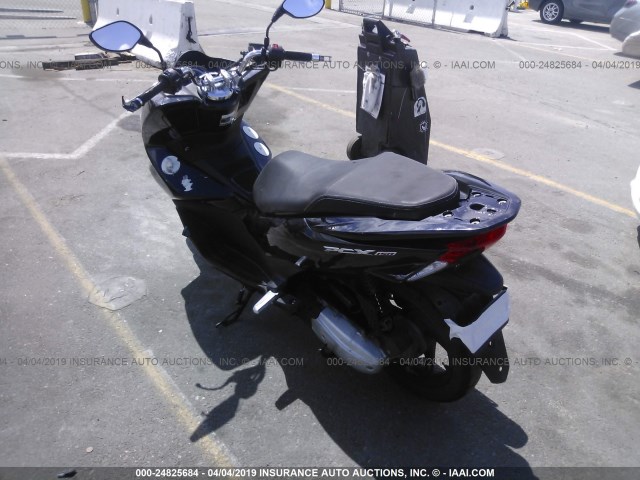 RLHKF1803FY001591 - 2015 HONDA PCX 150 BLACK photo 3