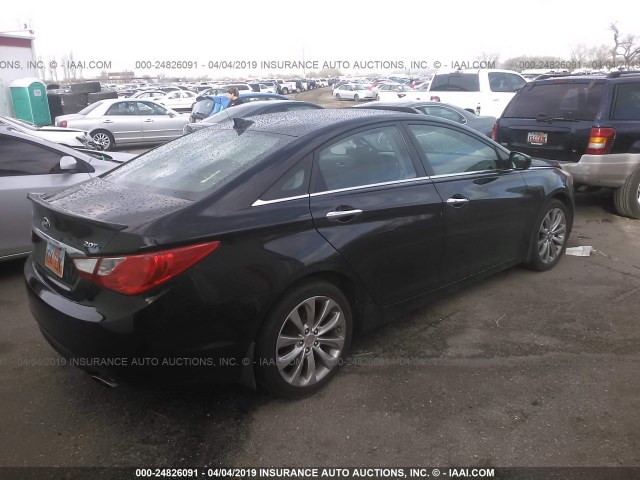 5NPEC4AB6CH443247 - 2012 HYUNDAI SONATA SE/LIMITED BLACK photo 4