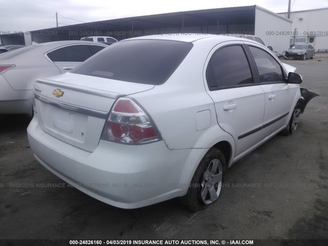KL1TD5DE4BB195426 - 2011 CHEVROLET AVEO LS/LT Ağ foto 4