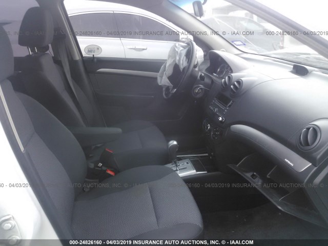 KL1TD5DE4BB195426 - 2011 CHEVROLET AVEO LS/LT Ağ foto 5