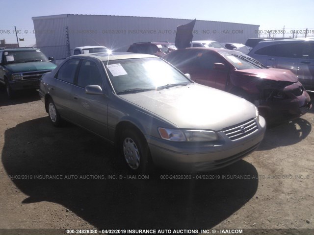 JT2BG22K0W0240715 - 1998 TOYOTA CAMRY CE/LE/XLE GRAY photo 1