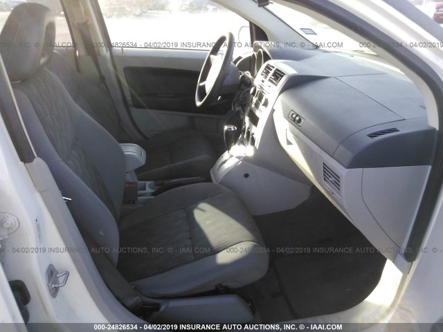 1B3HB28B27D231873 - 2007 DODGE CALIBER WHITE photo 5