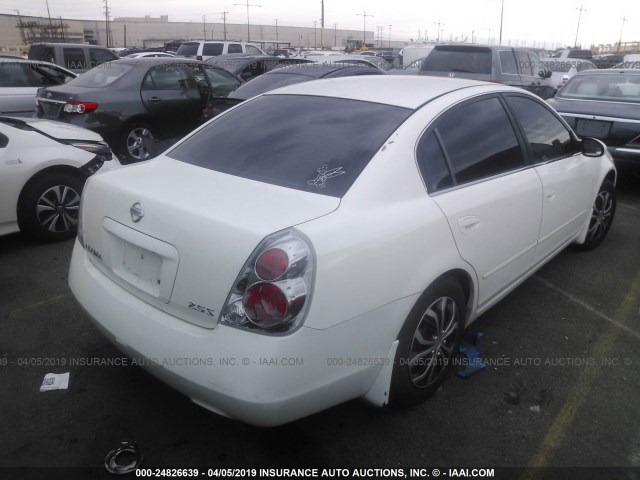 1N4AL11D85C239228 - 2005 NISSAN ALTIMA S/SL WHITE photo 4