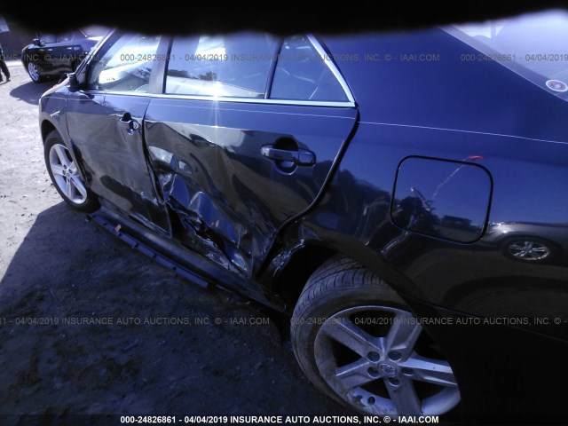 4T1BF1FK2EU358590 - 2014 TOYOTA CAMRY L/SE/LE/XLE 灰色 照片 6