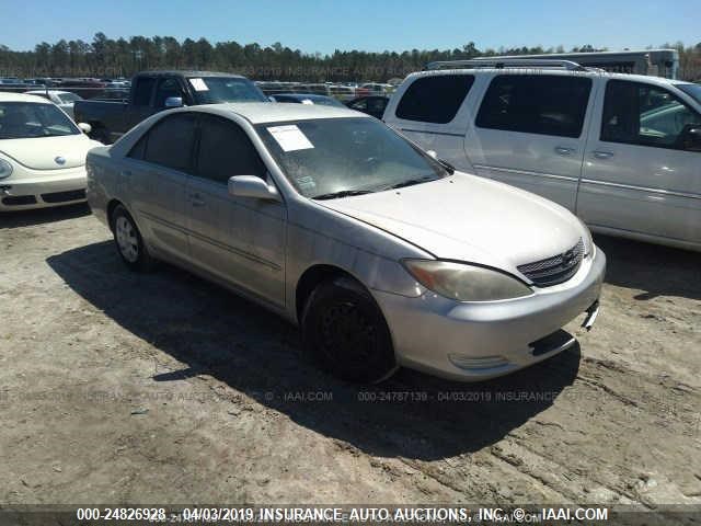 4T1BE32K33U661539 - 2003 TOYOTA CAMRY LE/XLE/SE SILVER photo 1