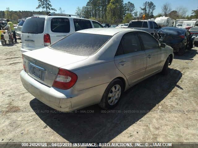 4T1BE32K33U661539 - 2003 TOYOTA CAMRY LE/XLE/SE SILVER photo 4