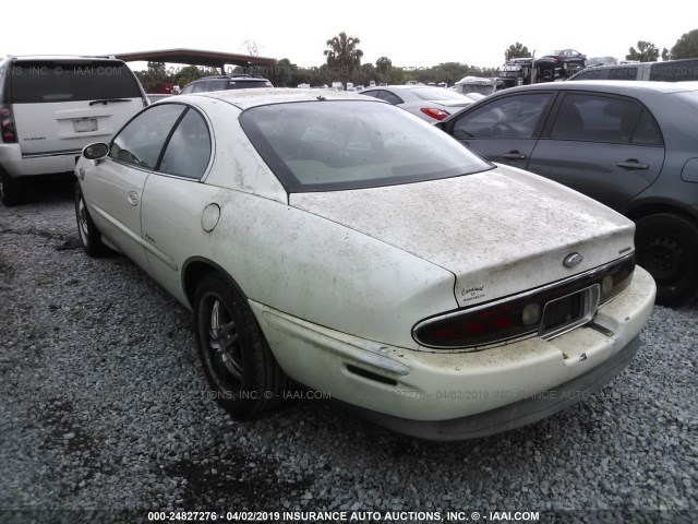 1G4GD2219W4710922 - 1998 BUICK RIVIERA WHITE photo 3