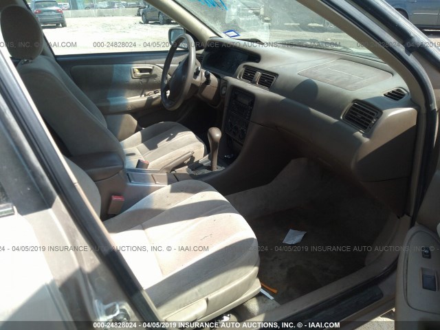 4T1BG22K01U025369 - 2001 TOYOTA CAMRY CE/LE/XLE 灰色 照片 5