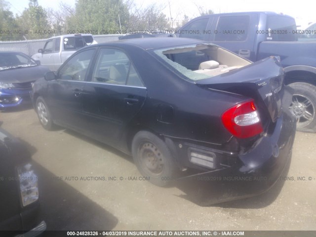 JTDBE32K830207959 - 2003 TOYOTA CAMRY LE/XLE Schwarz Foto 3