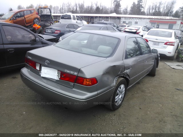 4T1BF22K01U121182 - 2001 TOYOTA CAMRY LE/XLE GRAY photo 4