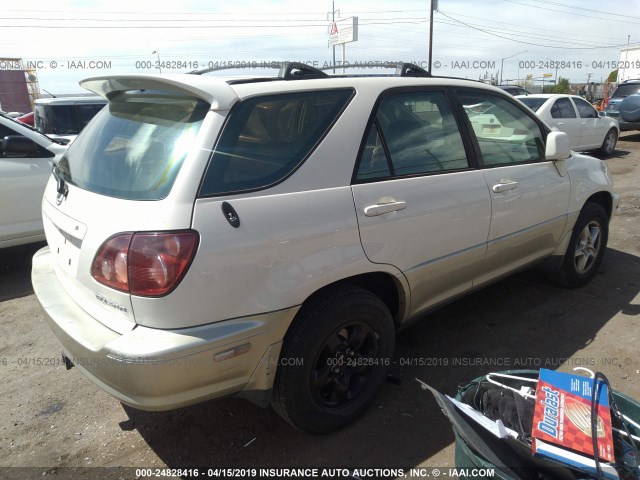 JT6HF10U1Y0135162 - 2000 LEXUS RX 300 WHITE photo 4