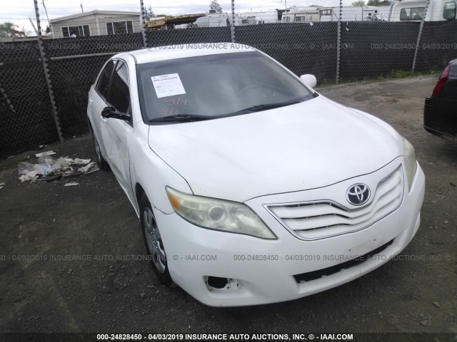 4T4BF3EKXBR088894 - 2011 TOYOTA CAMRY SE/LE/XLE WHITE photo 1