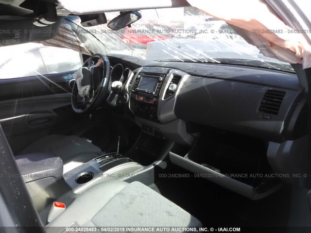 3TMLU4EN8EM134952 - 2014 TOYOTA TACOMA DOUBLE CAB 灰色 照片 5