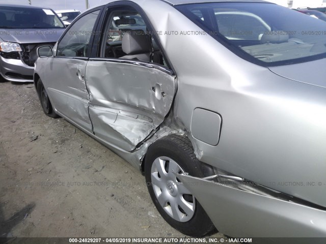 4T1BE32K73U765399 - 2003 TOYOTA CAMRY LE/XLE/SE SILVER photo 6