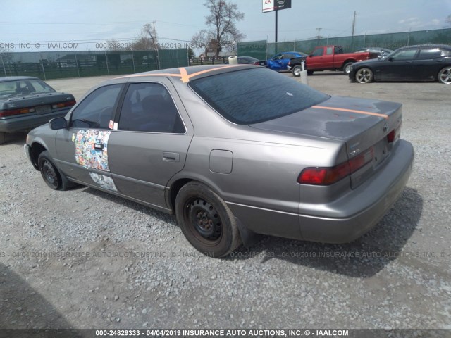 4T1BF22K7VU006889 - 1997 TOYOTA CAMRY CE/LE/XLE GRAY photo 3