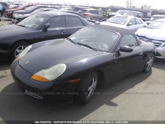 WP0CA2986XU631952 - 1999 PORSCHE BOXSTER BLACK photo 2