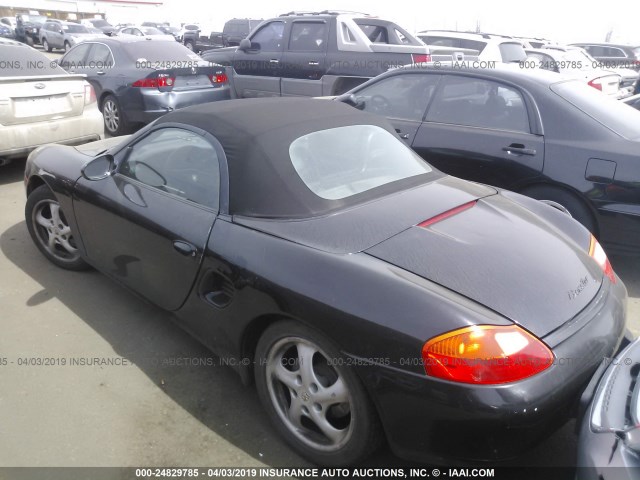 WP0CA2986XU631952 - 1999 PORSCHE BOXSTER BLACK photo 3