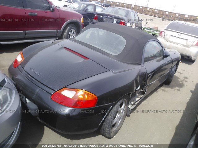 WP0CA2986XU631952 - 1999 PORSCHE BOXSTER BLACK photo 4