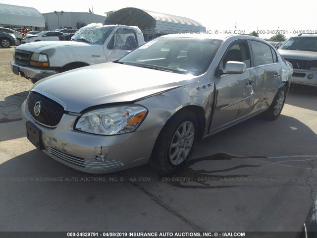 1G4HD57268U179186 - 2008 BUICK LUCERNE CXL SILVER photo 2