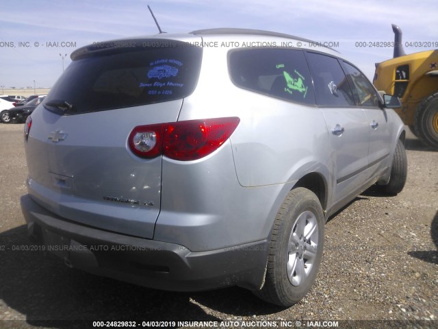 1GNKRFED6CJ169684 - 2012 CHEVROLET TRAVERSE LS SILVER photo 4