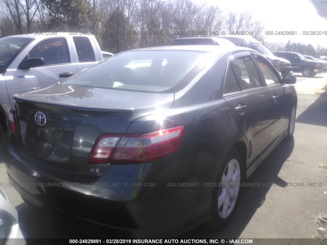 4T1BE46K97U728103 - 2007 TOYOTA CAMRY NEW GENERAT CE/LE/XLE/SE GRAY photo 4