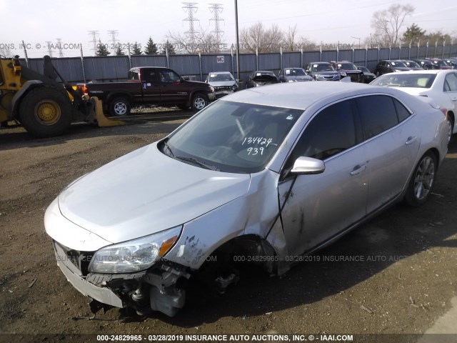 1G11D5SL4FF179140 - 2015 CHEVROLET MALIBU 2LT SILVER photo 2