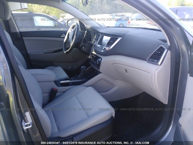 KM8J3CA40JU744010 - 2018 HYUNDAI TUCSON LIMITED/SPORT AND ECO/SE GRAY photo 5