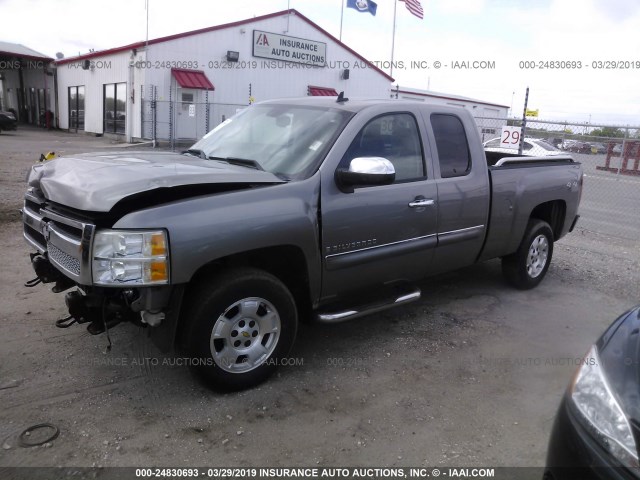 1GCEK29JX9Z161844 - 2009 CHEVROLET SILVERADO K1500 LT SILVER photo 2