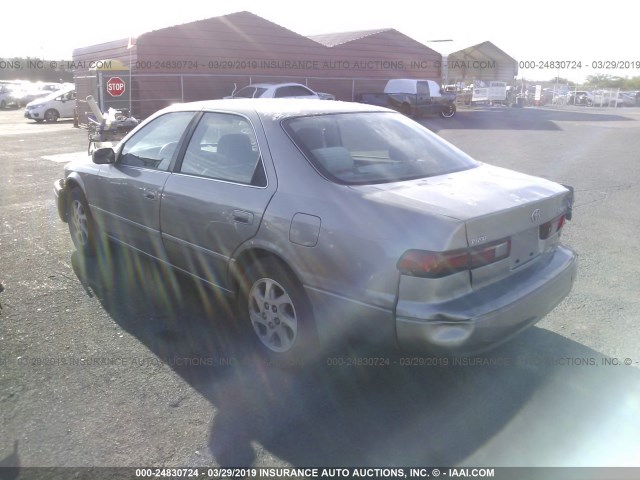 JT2BF22K1X0150252 - 1999 TOYOTA CAMRY LE/XLE 灰色 照片 3