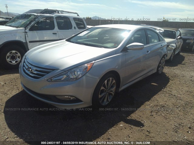 5NPEC4AC1EH880603 - 2014 HYUNDAI SONATA SE/LIMITED SILVER photo 2