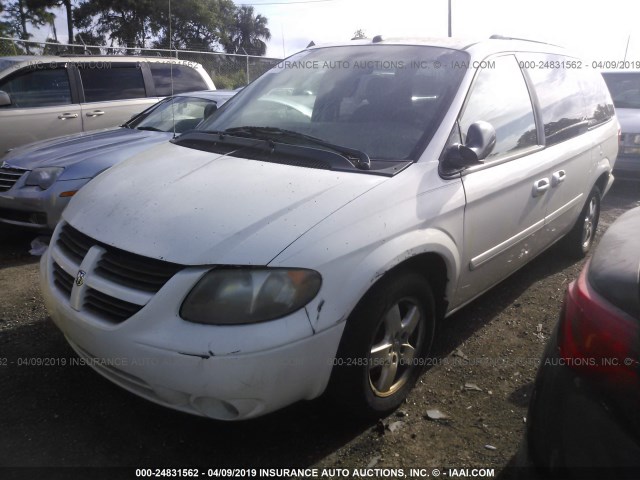 2D4GP44L95R368697 - 2005 DODGE GRAND CARAVAN SXT WHITE photo 2