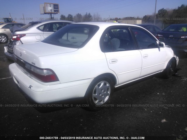 1NXBB02E9VZ639095 - 1997 TOYOTA COROLLA DX WHITE photo 4